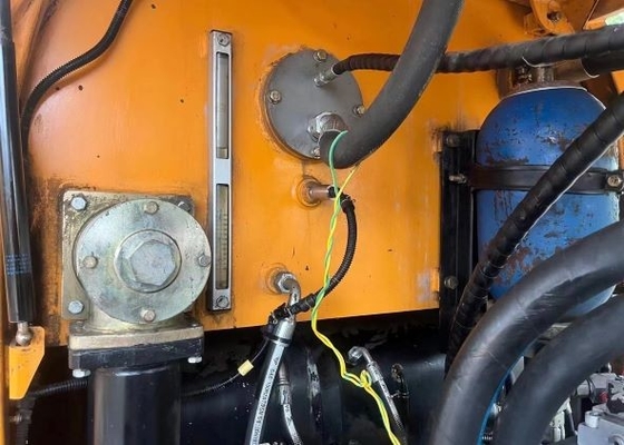 Pompa per calcestruzzo montata su camion Sany usata di seconda mano HBT80C-1818D