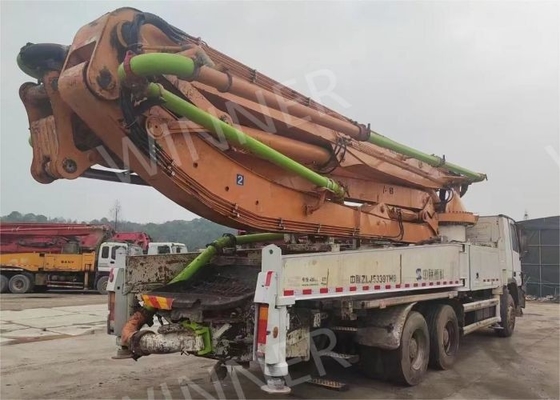2012 ha usato il camion della pompa per calcestruzzo con l'asse ZLJ5339THB 47m 3 dell'asta
