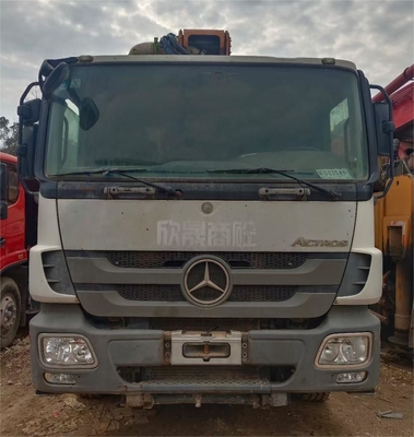 2012 ZoomLion 49M Used Concrete Pump Truck all'interno del telaio Benz